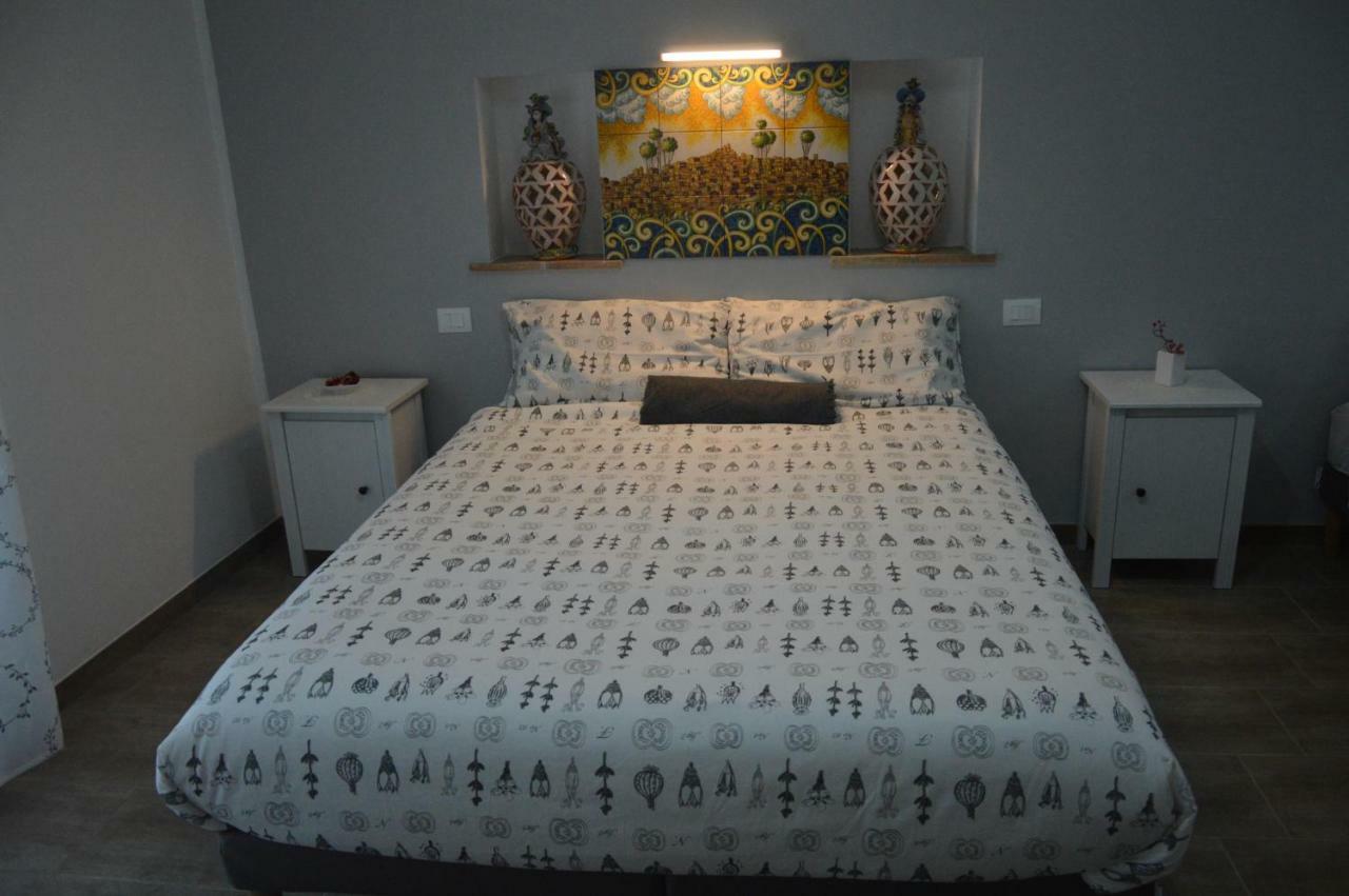 B&B Maison Blanche Caltagirone Exterior photo