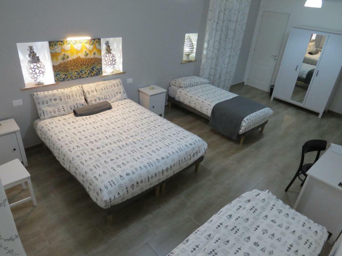 B&B Maison Blanche Caltagirone Exterior photo