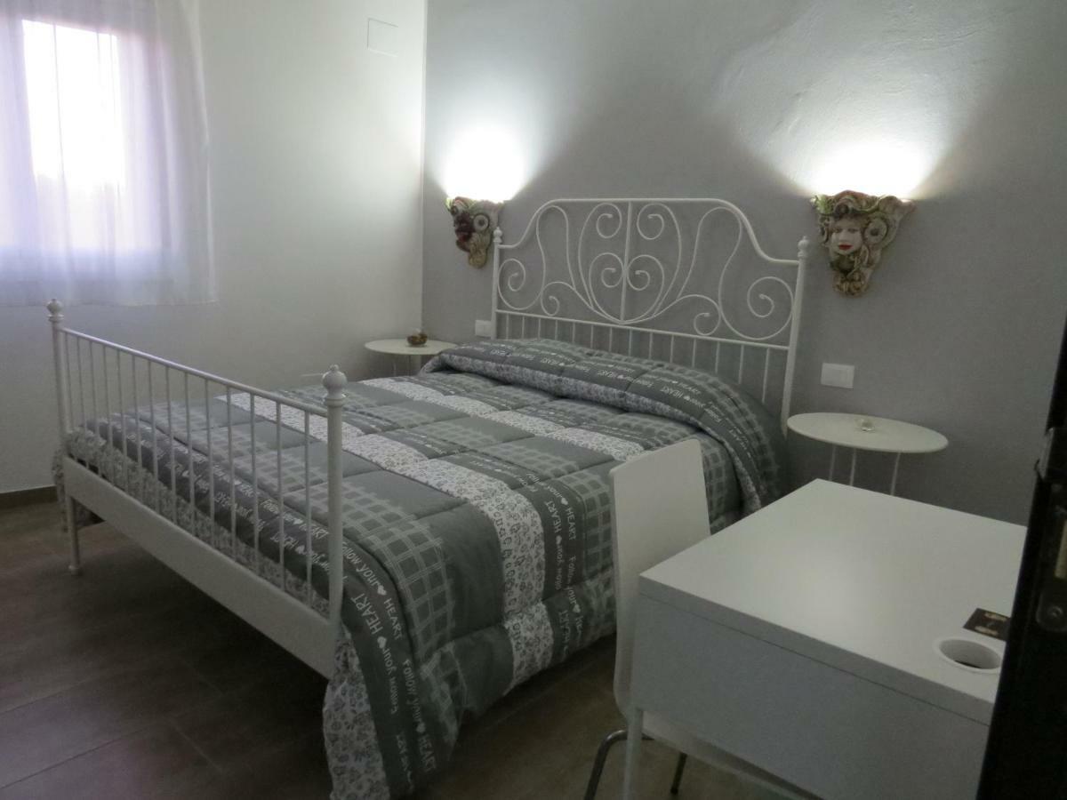 B&B Maison Blanche Caltagirone Exterior photo